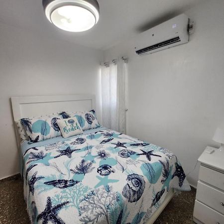 Beachfront Apartment, Quiet 4 Beds, 1 Bath, Ac, Wi-Fi, Hot Water, In Paraiso Near Los Patos מראה חיצוני תמונה