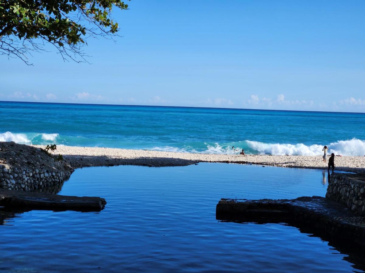 Beachfront Apartment, Quiet 4 Beds, 1 Bath, Ac, Wi-Fi, Hot Water, In Paraiso Near Los Patos מראה חיצוני תמונה